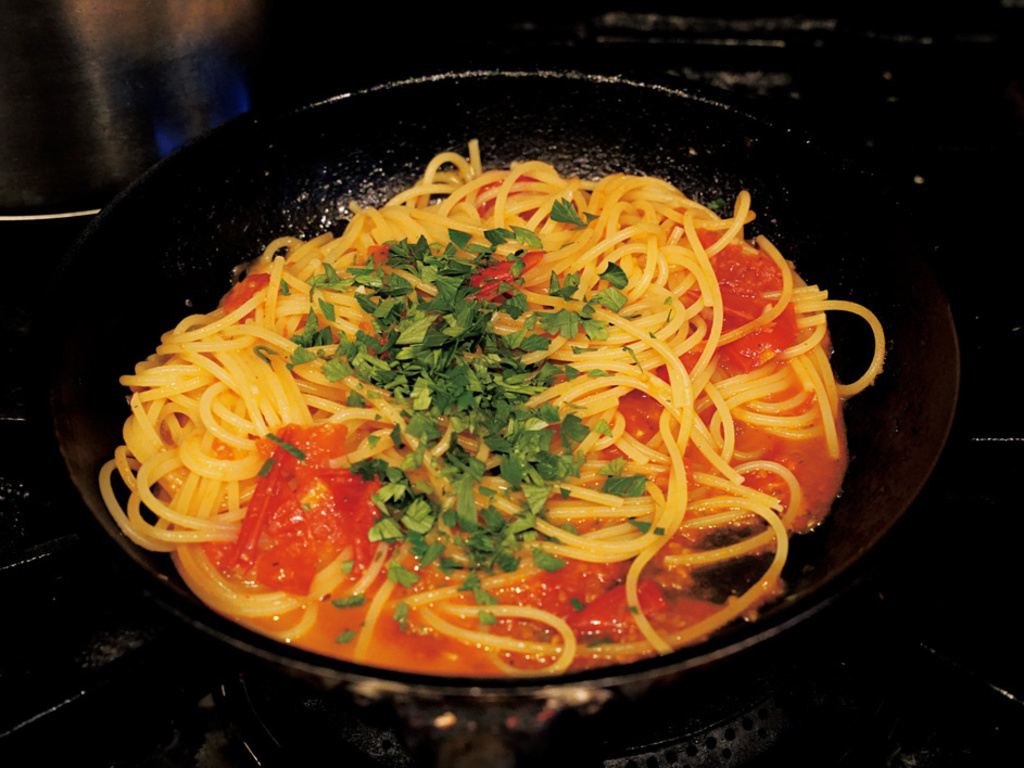 <Cuisine>フレッシュトマトのパスタ <Cuisine>フレッシュトマトのパスタ