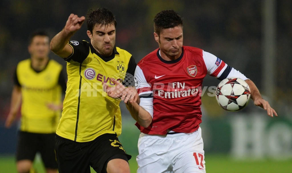 アーセナル、敵地でドルトムントにリベンジ 欧州CL 写真10枚