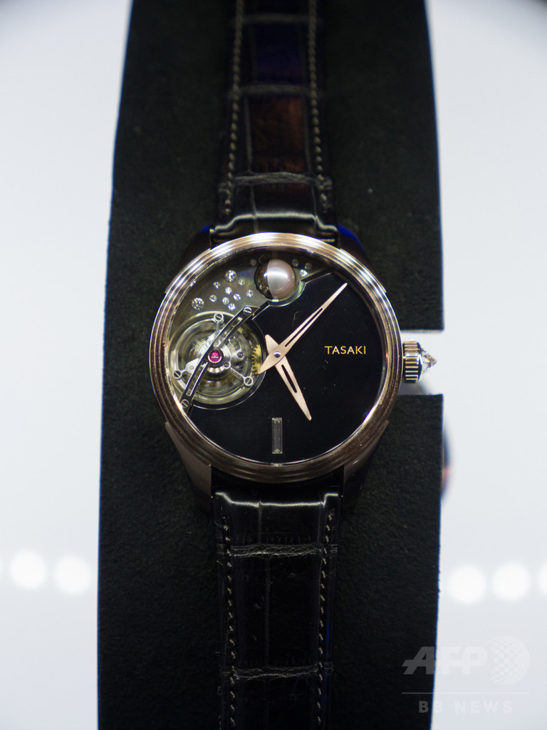 「TASAKI」高級時計への挑戦、初のトゥールビヨン時計も
