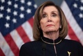 ナンシー・ペロシ米下院議長（2019年12月18日撮影、資料写真）。(c)SAUL LOEB / AFP