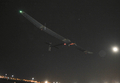 スペイン・マドリード（Madrid）の空港から大陸間飛行に離陸したスイスのソーラー飛行機「ソーラー・インパルス（Solar Impulse）」（2012年6月5日撮影）。(c)AFP/DOMINIQUE FAGET
