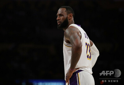 高騰中 Lebron James Bowman RC Gold BGS8.5