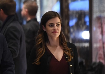 トランプ米大統領の個人秘書が辞任、家族の情報漏らす