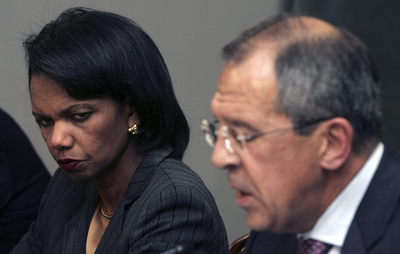 ロシア外相、米国の対イラン強硬論を｢一方的｣と非難