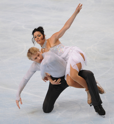 デロベル／ショウエンフェルデール組 アイスダンス制す、フィギュアGP第4戦