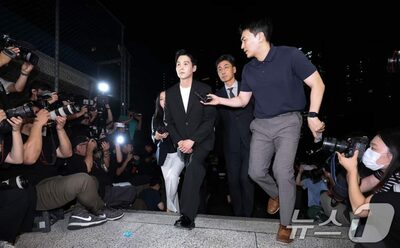 韓流トップスター、警察の“フォトライン”に立った理由 [韓国記者コラム]