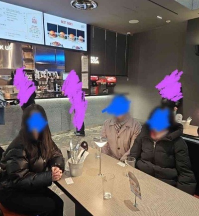 「末娘にハンバーガーを」雨の中並んだ韓国の70代母親、結局、買えず…それでも起きた「買えなかった」以上のこと