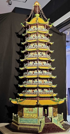 中国大報恩寺瑠璃塔の木造模型　110年ぶりに南京の原所在地に