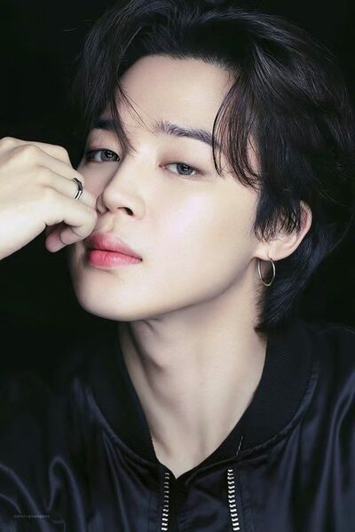 BTSジミン、ソロ曲「Who」で7月のワールドソング1位に輝く