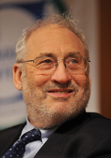 スティグリッツ教授、世界経済の先行きに警戒感 二番底を警告