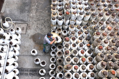 日本で紹興酒の価格下落 RCEP追い風に