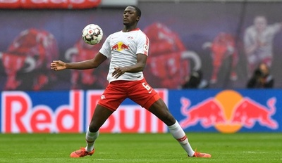 リバプールがライプツィヒのコナテを獲得 守備陣を補強