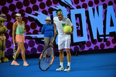 ボールもラケットも大きくない？全豪開幕控えエキシビションマッチ