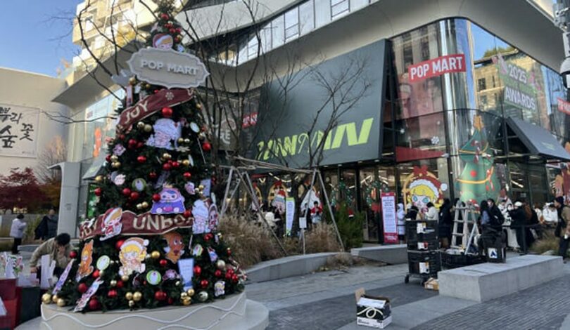 オリーブヤングN聖水店のポップマートのポップアップ(c)KOREA WAVE