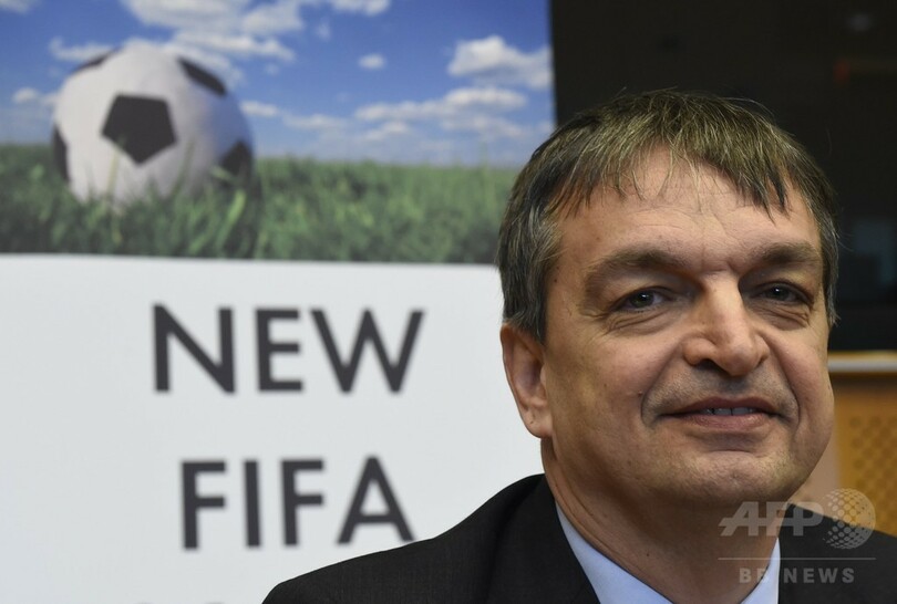 シャンパーニュ氏 Fifa会長選への出馬を表明 写真1枚 国際ニュース Afpbb News