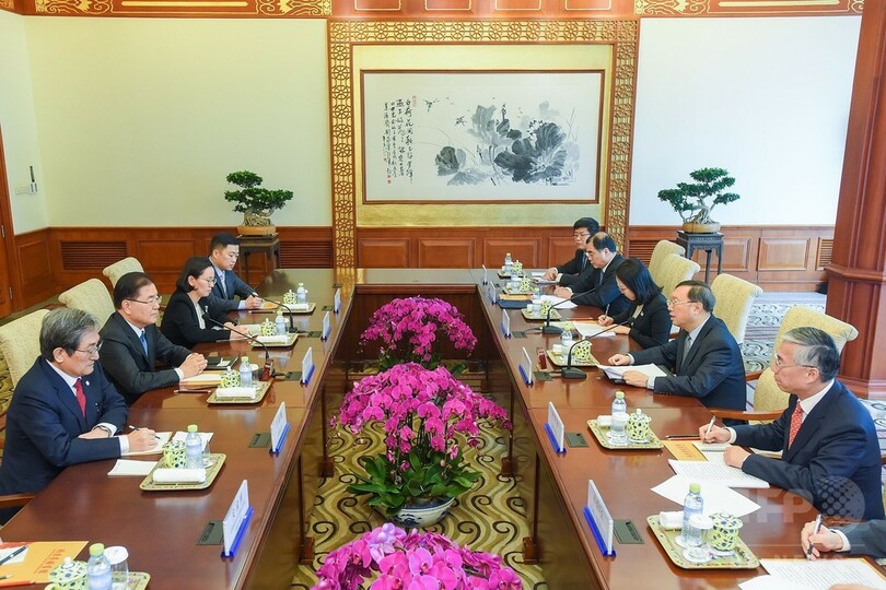 韓国特使、習主席の「大きな役割」に謝意 米朝首脳会談に向けた交渉で