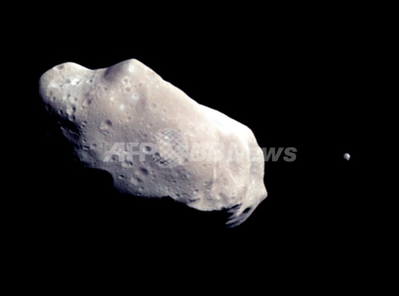 巨大小惑星が地球に接近通過、アマチュアの望遠鏡でも観測可能