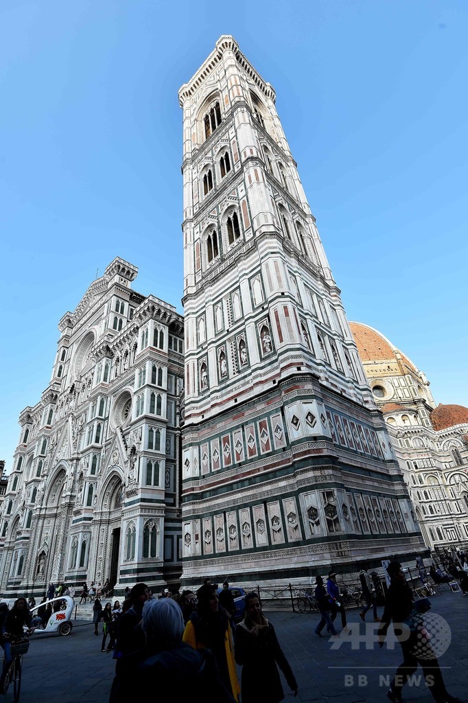 どうしても落書きしたい？アプリでどうぞ 伊フィレンツェ