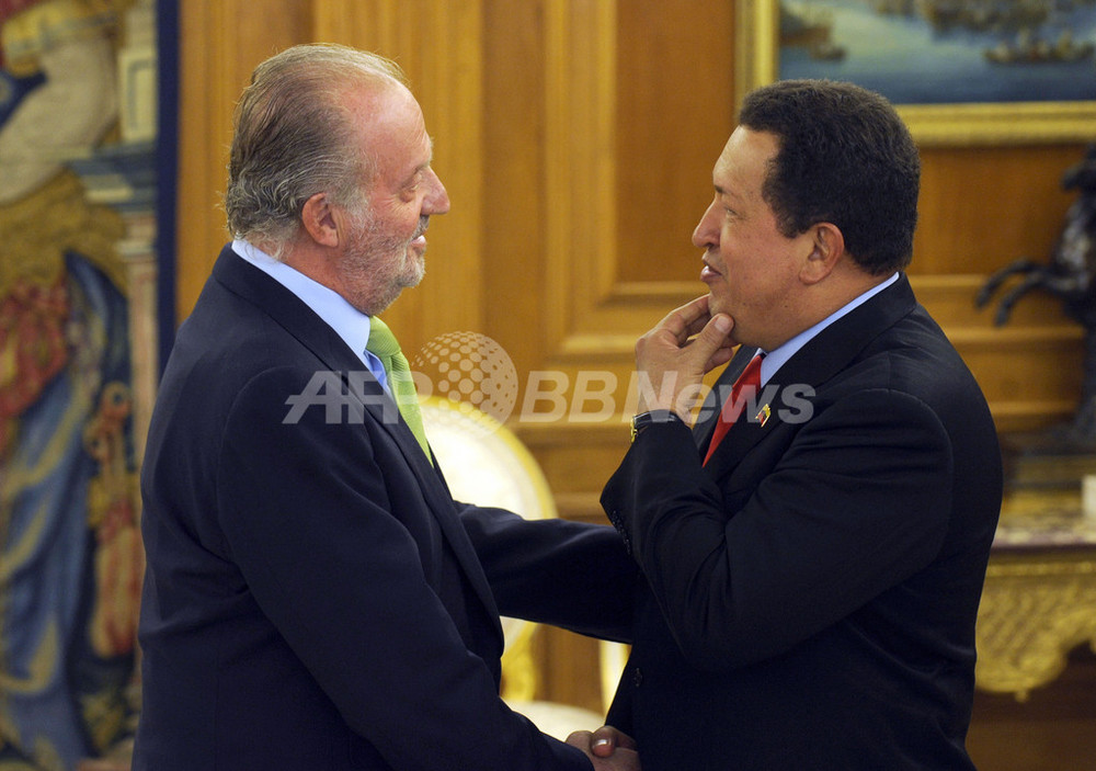 雨降って地固まる チャベス大統領 スペイン国王に カストロそっくり 写真6枚 国際ニュース Afpbb News