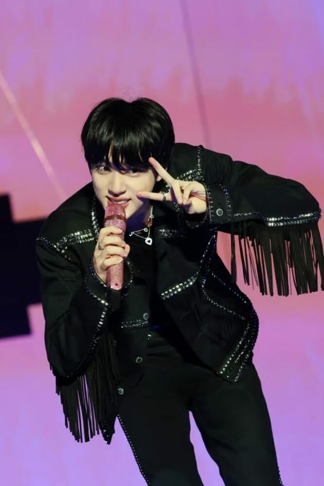 防弾少年団(BTS) - こいぶち ソクジン 黒 9/30まで取り置き 防弾少年団(BTS) - こいぶち ソクジン 黒 9/30まで取り置き 祝32