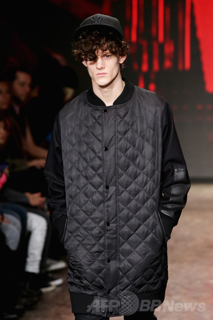 ＜14/15年秋冬NYコレクション＞DKNY