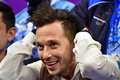 平昌冬季五輪、フィギュアスケート団体戦、男子シングル・ショートプログラム（SP）の演技に臨むアレクセイ・ビシェンコ（2018年2月9日撮影）。(c)AFP PHOTO / Mladen ANTONOV