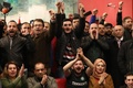 トルコの首都アンカラで、統一地方選の開票速報を聞き喜ぶ野党・共和人民党（CHP）の支持者ら（2019年3月31日撮影）。(c)Adem ALTAN / AFP