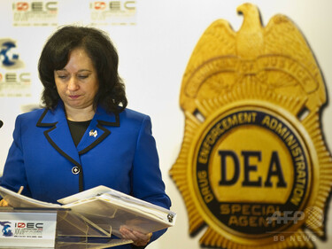 米麻薬取締局トップが辞任へ、捜査官の「乱交醜聞」で非難 写真1枚