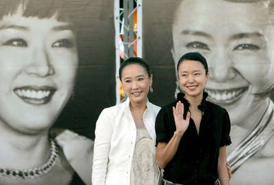 第12回釜山国際映画祭 カン・スヨンとチョン・ドヨンが共同記者会見に登場