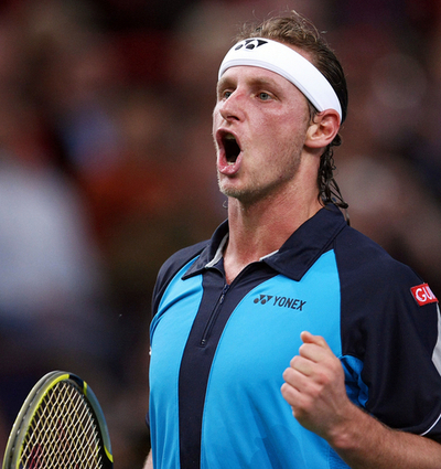 ナルバンディアン フェデラーを破り準々決勝へ