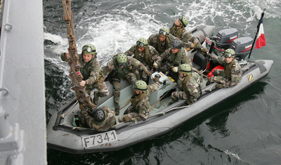 「Pacific Shield 07」 2日目の訓練が実施される