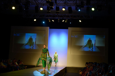 ジャカルタ イスラム ファッションウィーク、地元デザイナーが新作を披露