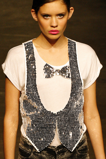 ＜07/08年春夏シドニー・コレクション＞ザ・カセット・ソサエティ、新作を発表 - オーストラリア