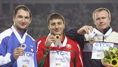 ティホン 男子ハンマー投げ制す