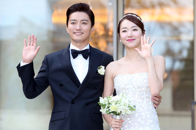 俳優イン・ギョジンと女優ソ・イヒョンが結婚、初共演から6年