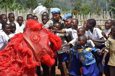 世界の平和と安定のために中国は大いに貢献