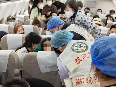 東方航空MU9759便、急病の乗客を救うために緊急着陸 中国