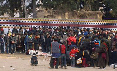 中国のチベット暴動鎮圧による死者140人に、チベット亡命政府