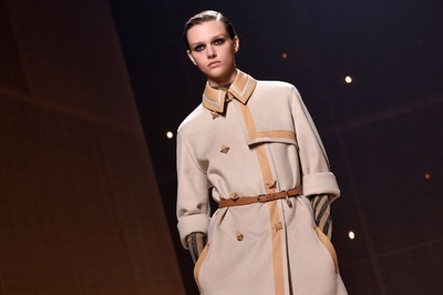 「エルメス」19/20年秋冬