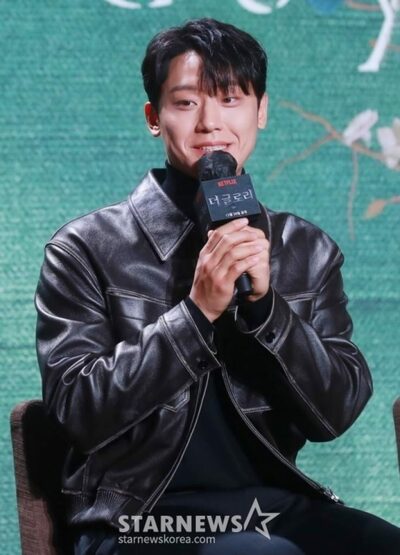 イ・ドヒョン、空軍軍楽隊に入隊…「素敵な姿で戻ってくる」