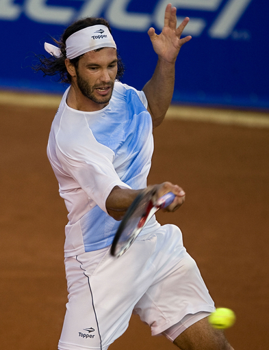 アカスーソ ロブレドを下し準決勝へ、アビエルト・メキシカーノ