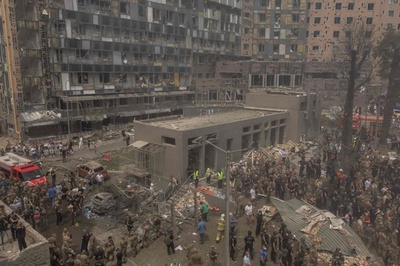 ウクライナ各地へのミサイル攻撃、死者37人に