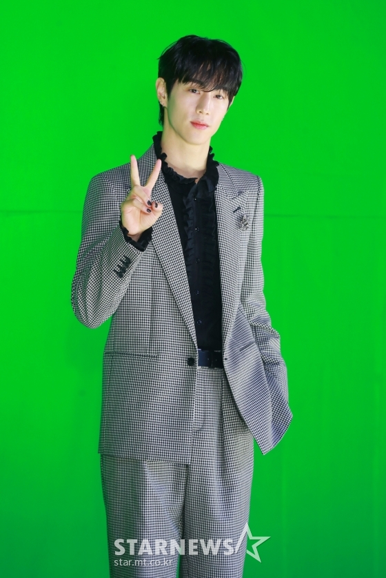 マーク　(c)STARNEWS