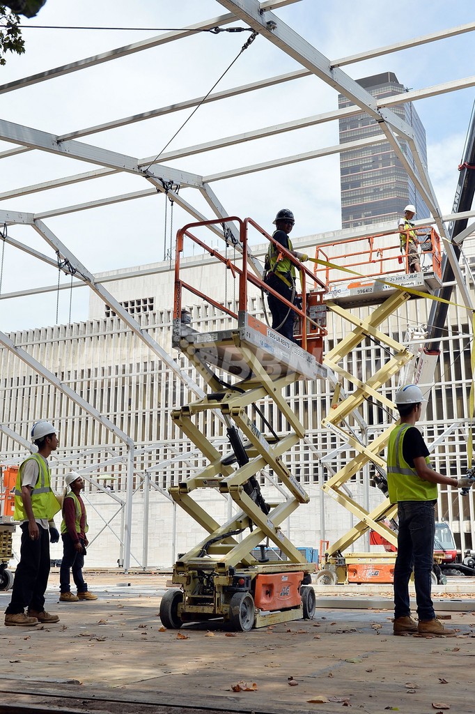 NYコレクションに向け、着々と会場準備