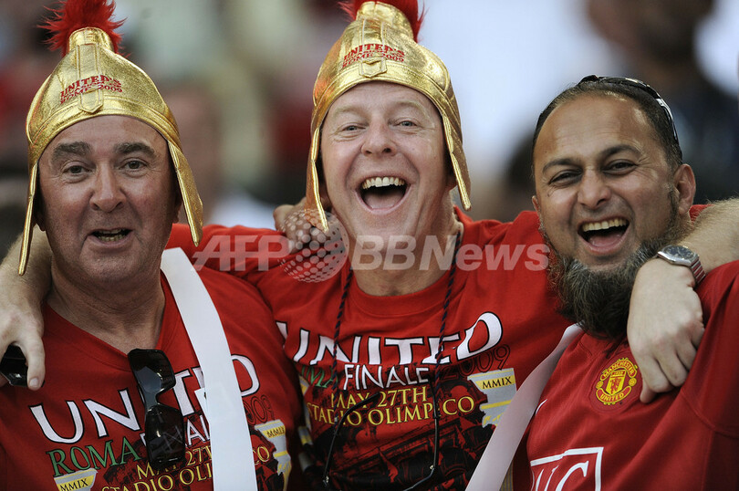 チャンピオンズリーグ決勝を盛り上げるサポーター