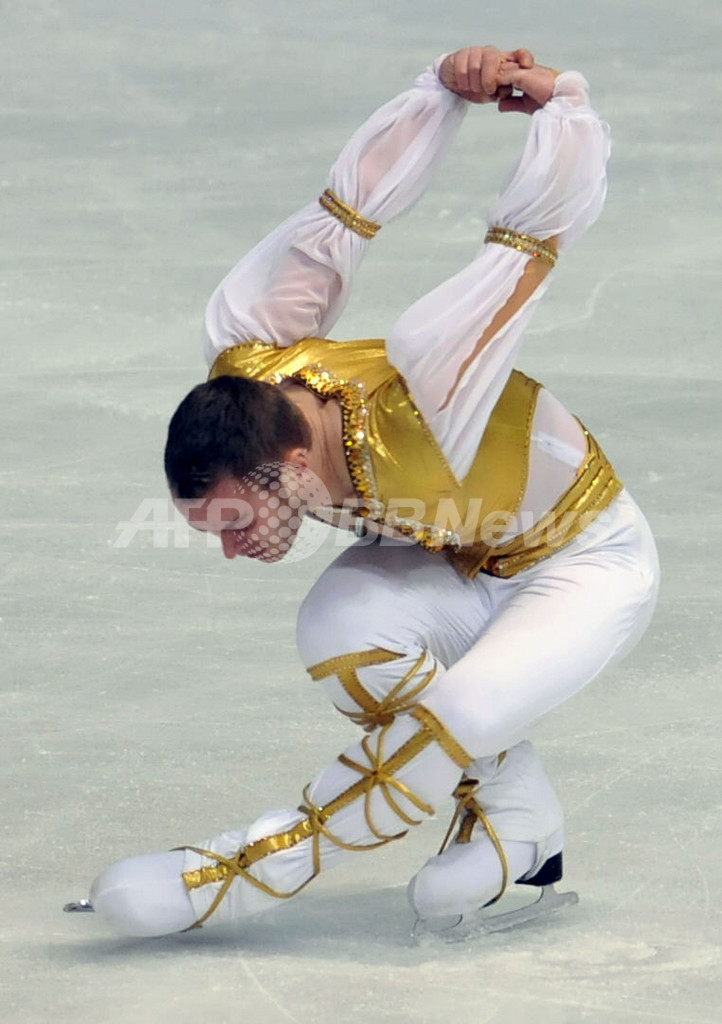 ベルネル 欧州選手権男子シングルを制す