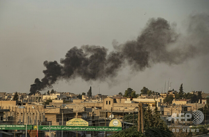 シリア北部で7万人が避難 クルド人勢力、トルコに反撃
