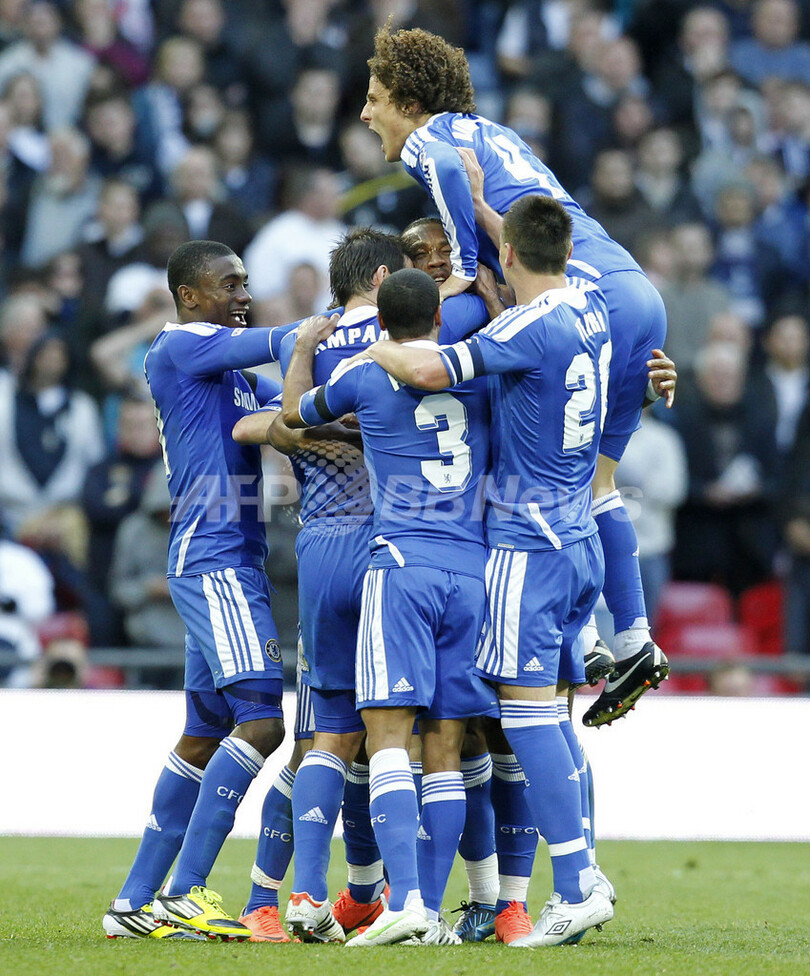 チェルシーがトッテナムを破り決勝進出、FAカップ