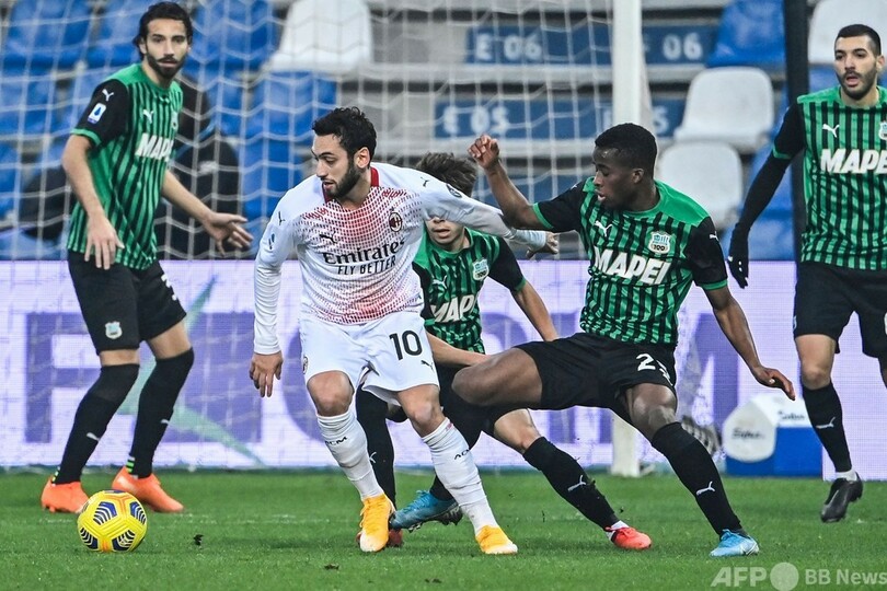 レオンがリーグ史上最速の6秒弾、ミランが白星で首位守る