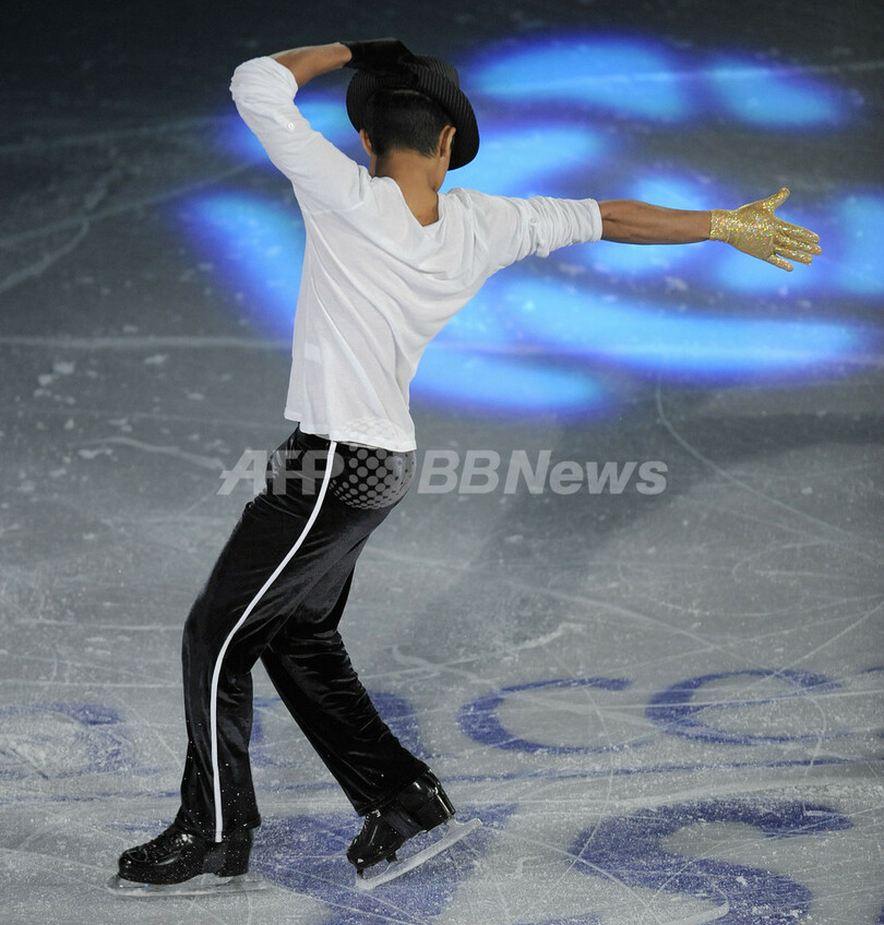 村主らがエキシビションに出場、フィギュアGP第5戦